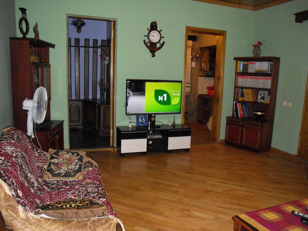 Suliko Guest House Batumi Exterior photo