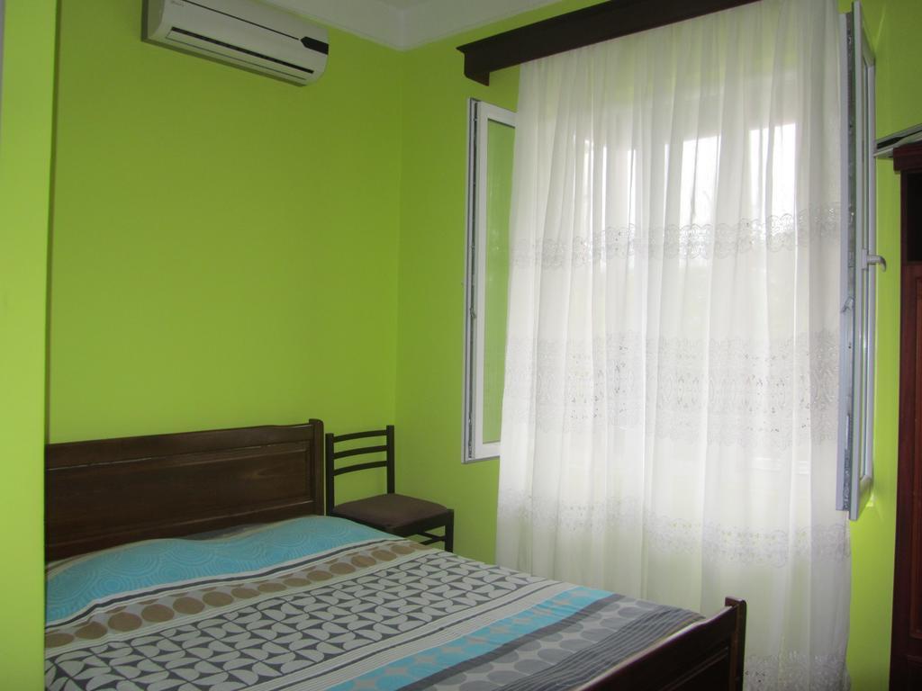Suliko Guest House Batumi Room photo