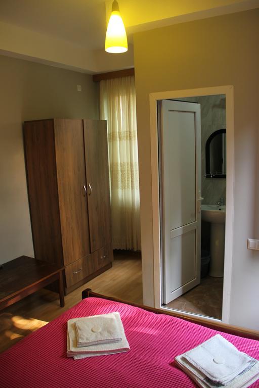 Suliko Guest House Batumi Exterior photo