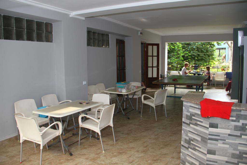 Suliko Guest House Batumi Exterior photo